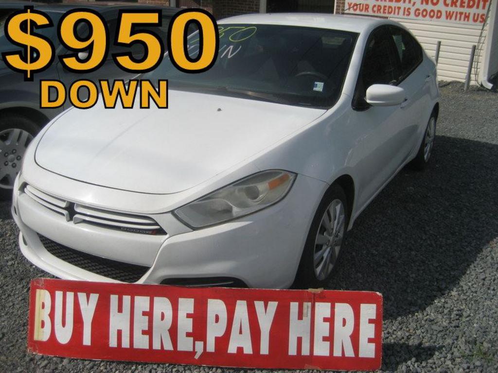 2016 Dodge Dart SE's photo