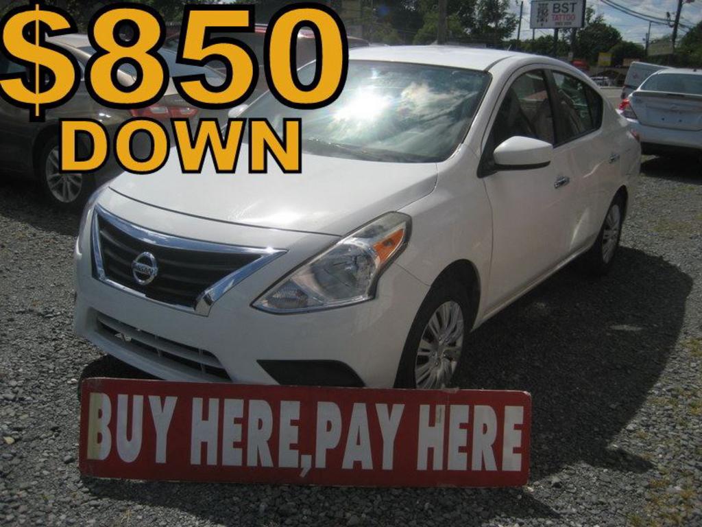 2017 Nissan Versa 1.6 SV CVT's photo